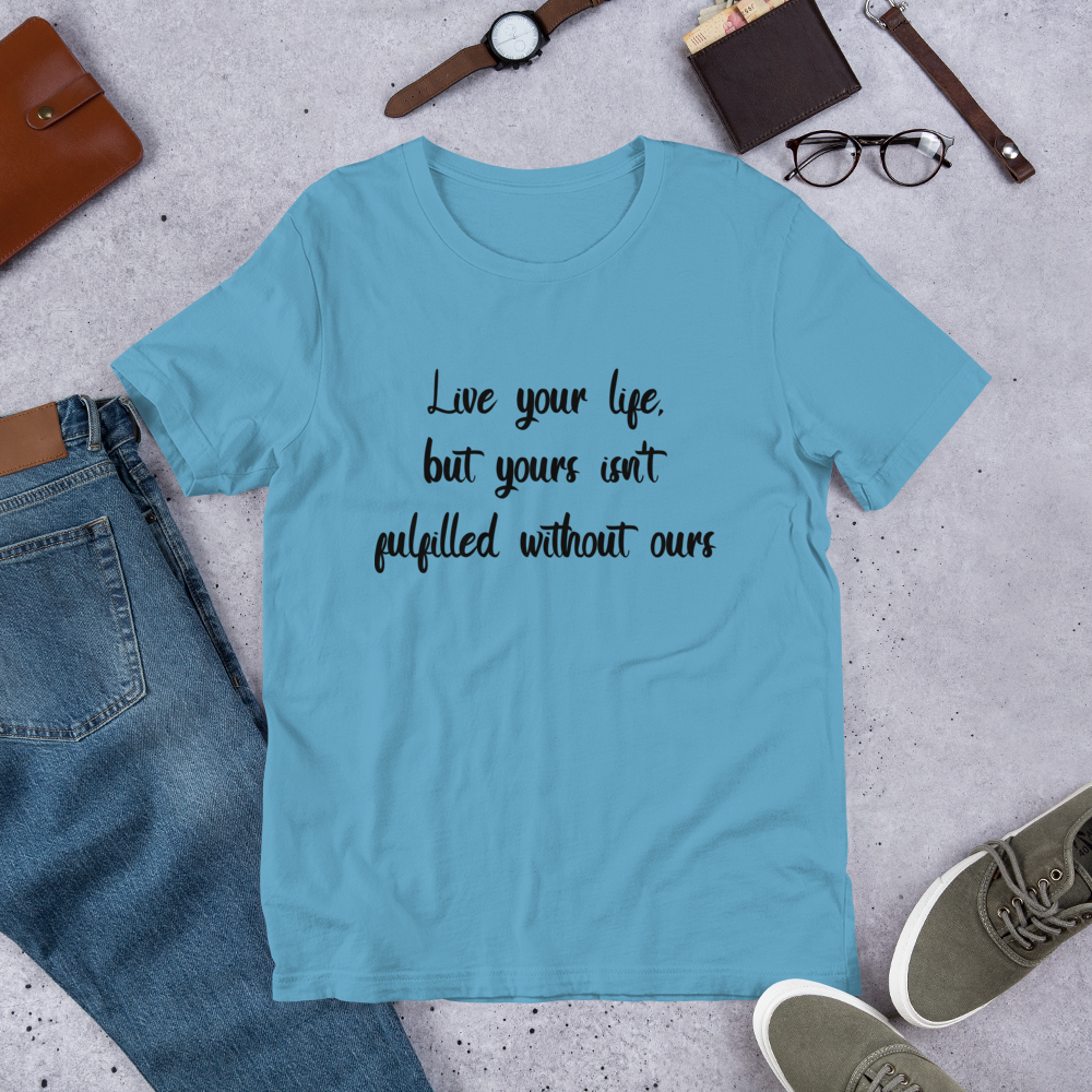 S/S T-Shirt with "Live Your Life" Design